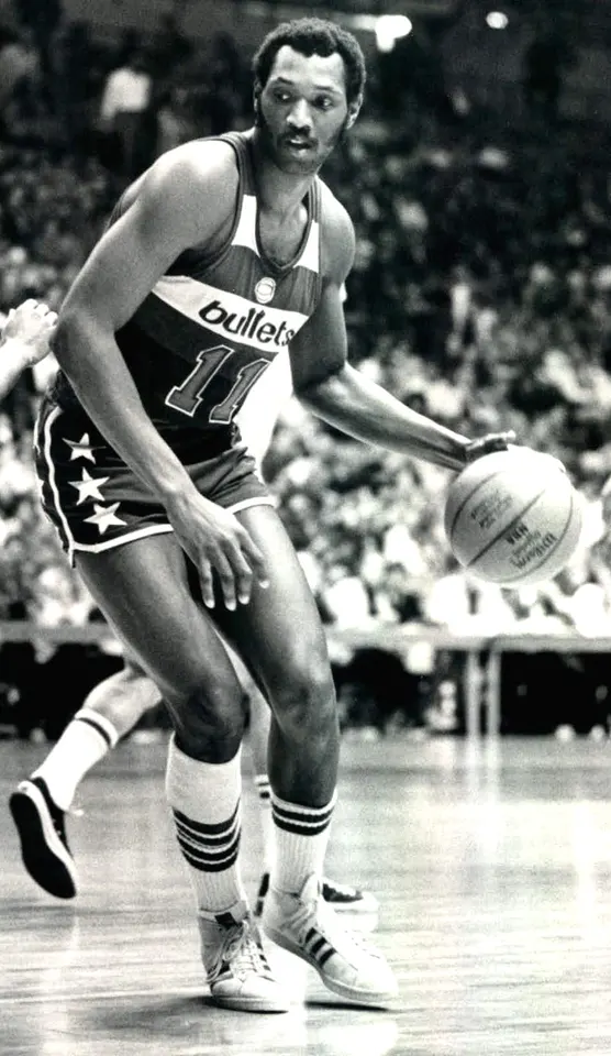 Portrait of Elvin Hayes